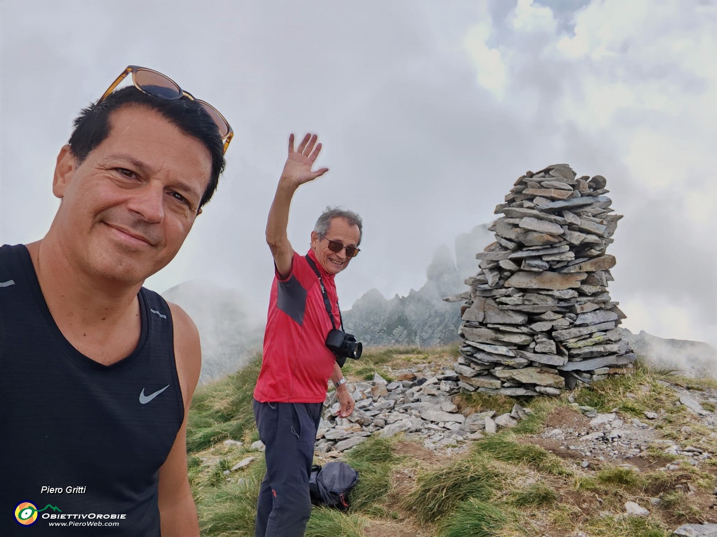 02 All'omone di Cima Ponteranica centrale (2372 m).jpg